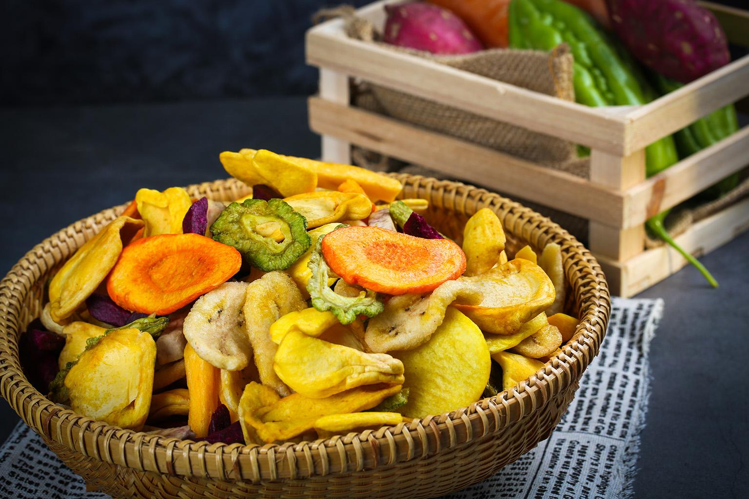 Gửi trái cây sấy khô đi Thụy Điển: Món đặc sản lành mạnh, cực phù hợp cho người xa quê Gửi trái cây sấy khô đi Thụy Điển: Món đặc sản lành mạnh, cực phù hợp cho người xa quê