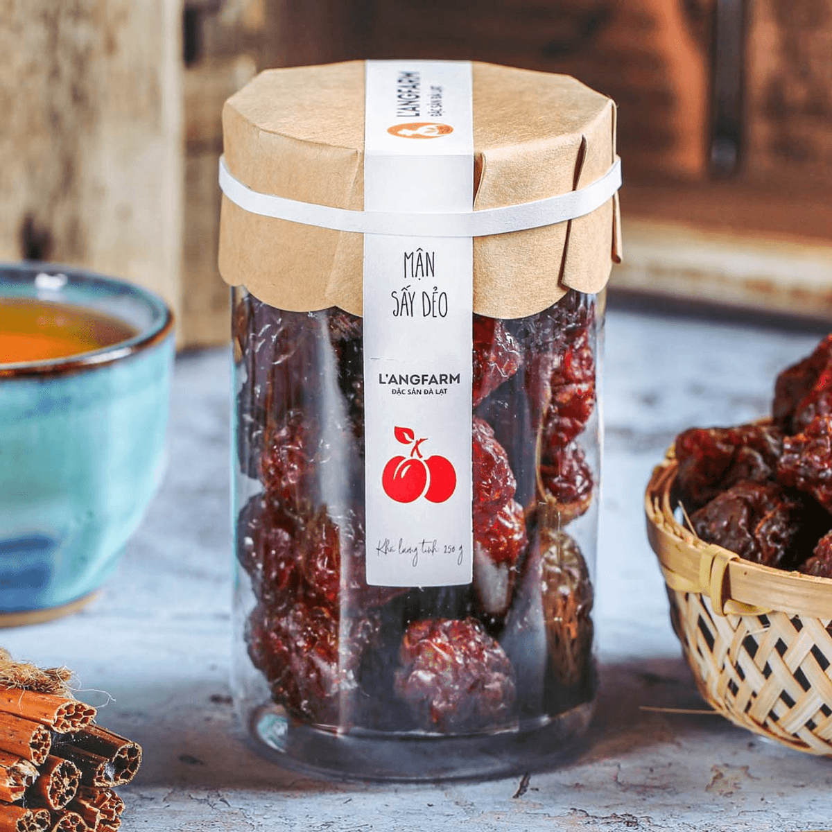 Vận Chuyển Mận Hậu Sấy Dẻo Đi Nhật Bản – Giữ Trọn Vị Ngon Việt Trên Đất Nhật